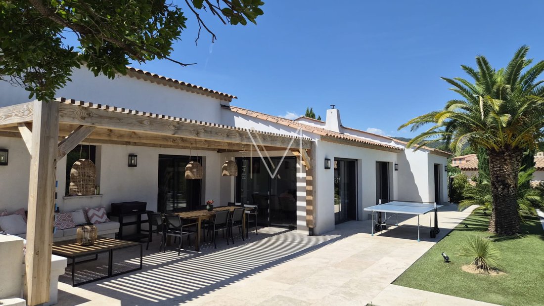Villa en Le Plan-de-la-Tour, Provenza-Alpes-Costa Azul, Francia 2 - 19105307