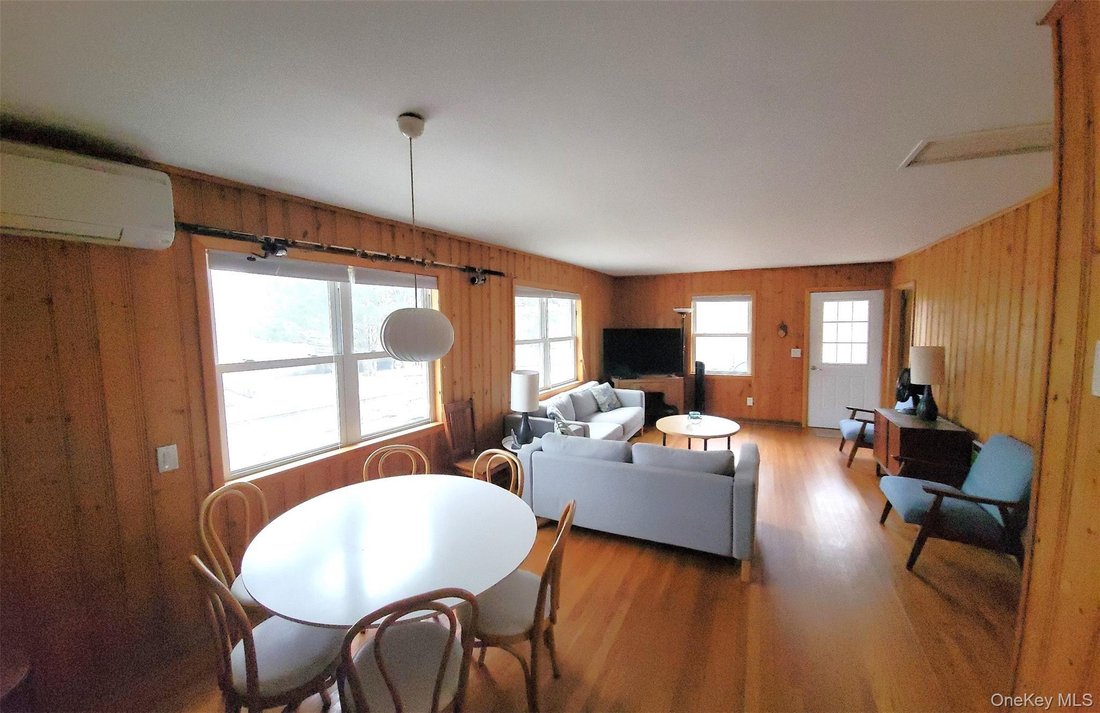 Casa a Bay Shore, New York, Stati Uniti 3 - 19104437