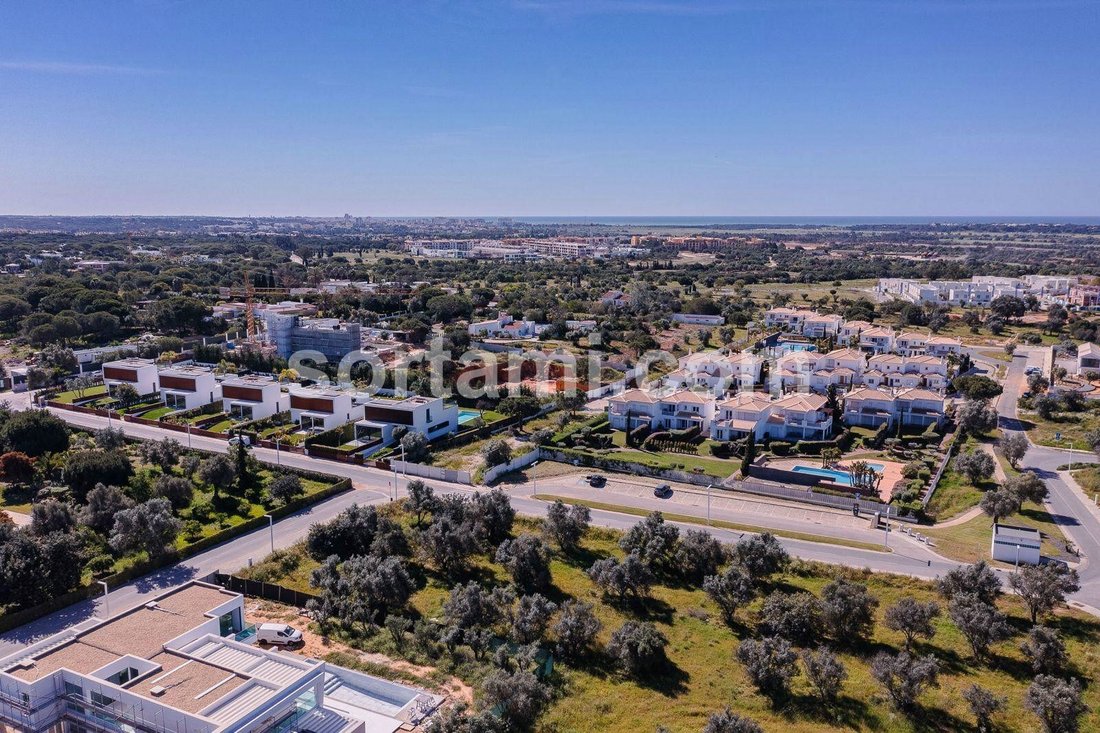 Land in Quarteira, Algarve, Portugal 5 - 19105253