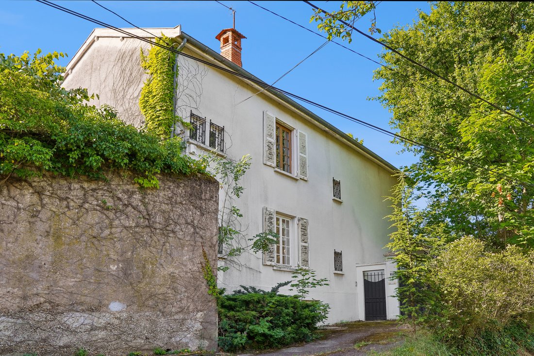 Haus in Sainte-Foy-lès-Lyon, Auvergne-Rhone-Alpen, Frankreich 1 - 19103623