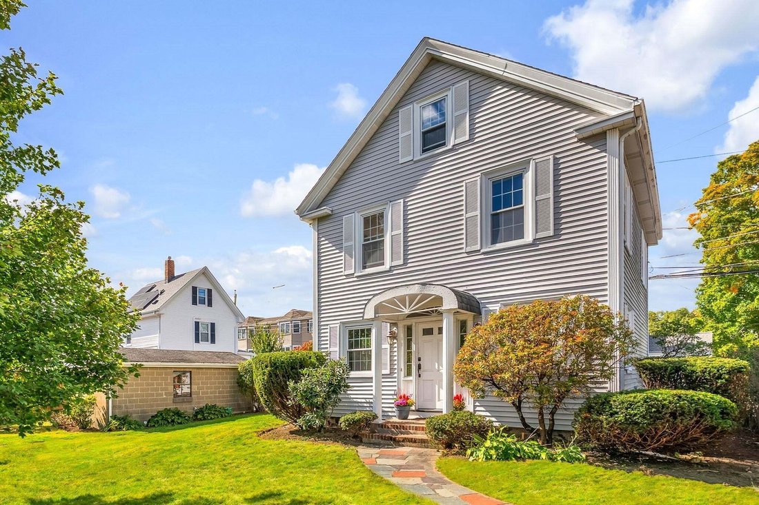 House in Waltham, Massachusetts, United States 1 - 19105484