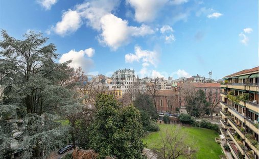 Apartment in Garibaldi - Porta Venezia, Milan, Lombardy 1