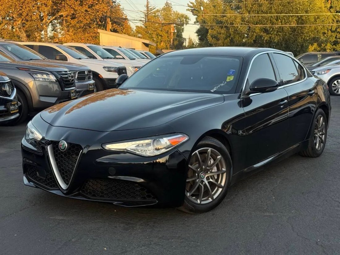 Sedan in Sacramento, CA, United States 1 - 19105692
