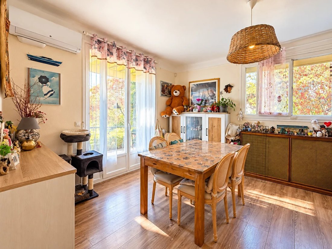 House in Champignol, Saint-Maur-des-Fossés, France 2 - 19105579