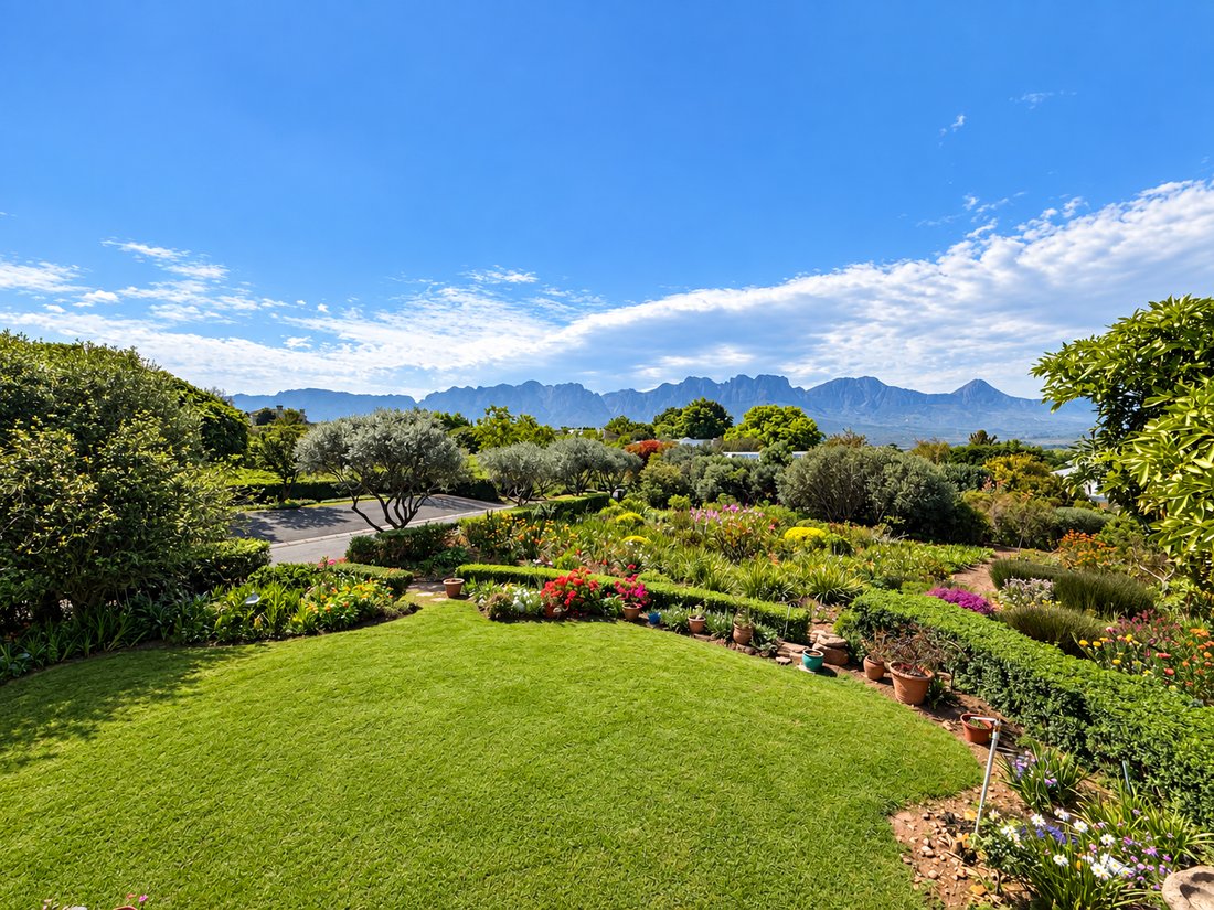 Anwesen in Somerset West, Helderberg, Kapstadt 2 - 19106049