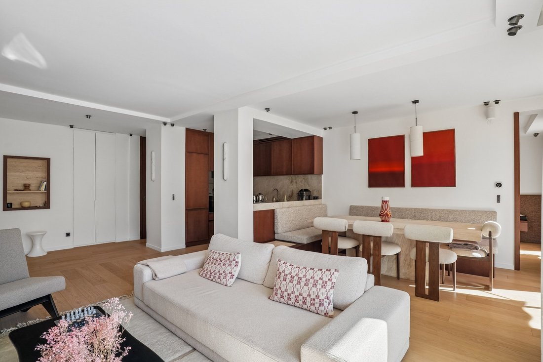 Apartment in Bois de Boulogne, Paris 16e Arrondissement, Paris 5 - 19106285