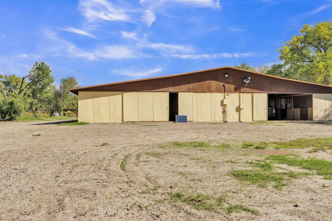 House in Los Lunas, New Mexico, United States 1 - 19103943