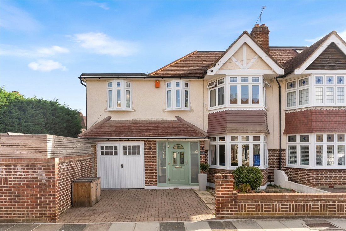 Haus in Whitton, Richmond am Thames, England 1 - 19103656