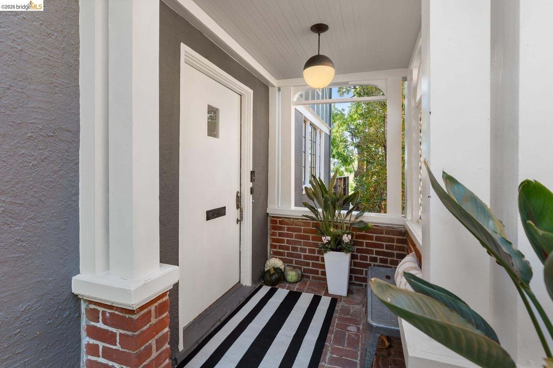 House in Oakland, California, United States 3 - 19103855