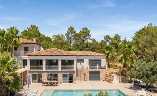 Tenuta a La Bouverie, Roquebrune-sur-Argens, Francia 1