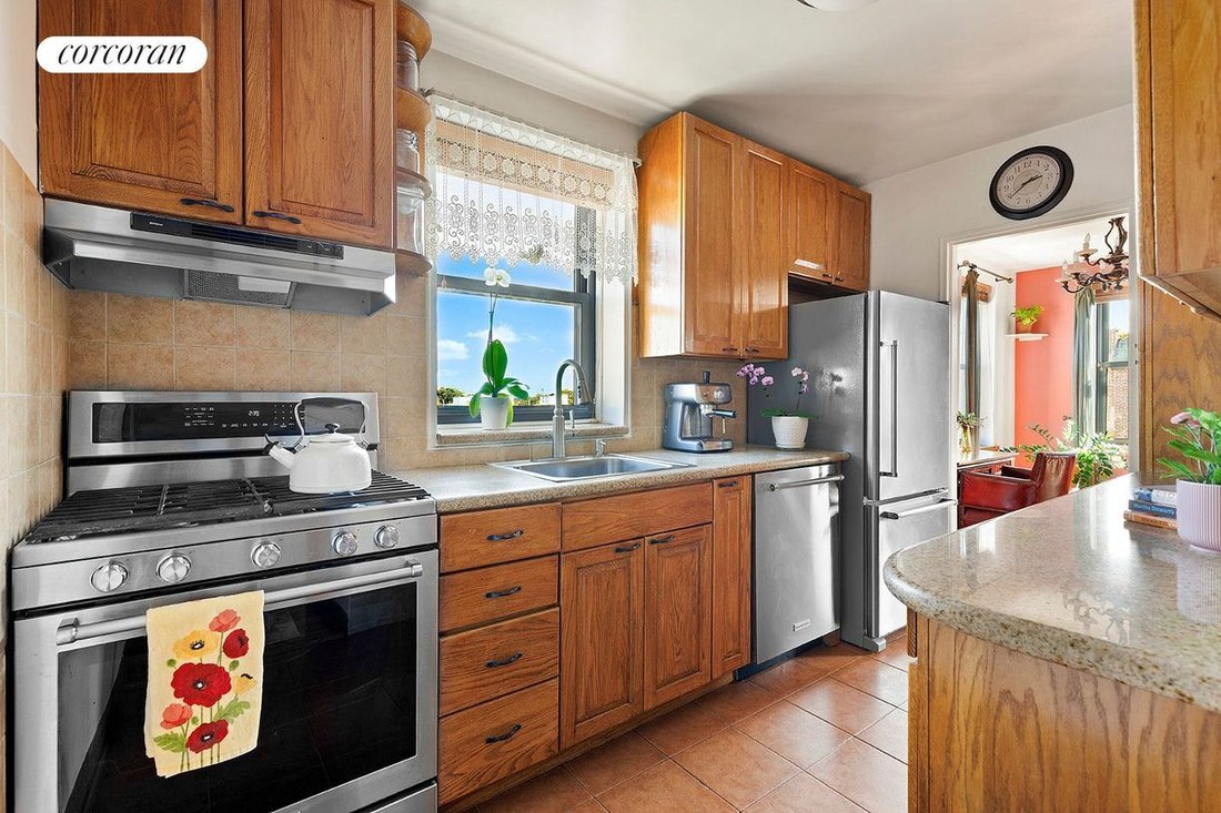 Co Op in New York, New York, United States 2 - 19103108