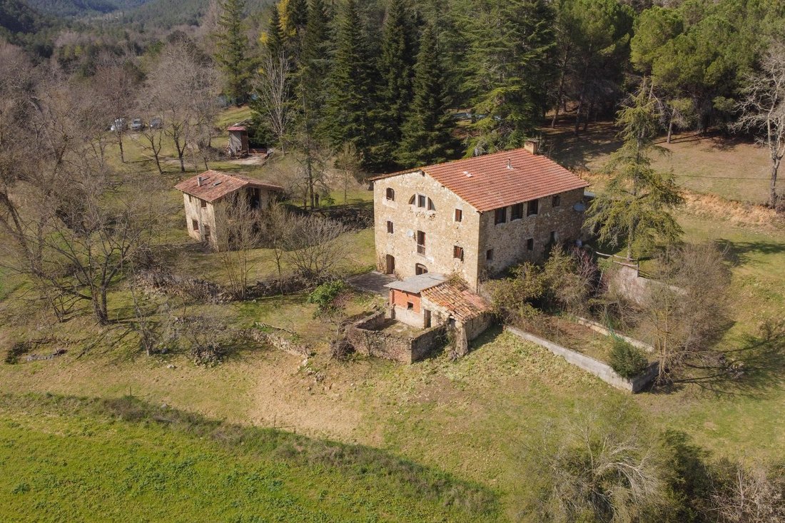 Casa de Campo en la Vall d'en Bas, Cataluña, España 5 - 19103732