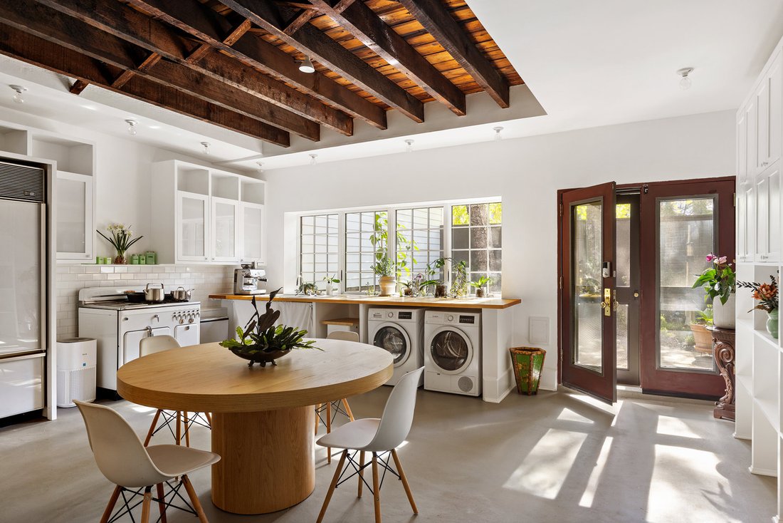 House in New York, New York, United States 1 - 19105224