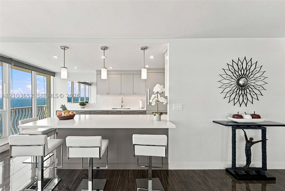 Condo in Fort Lauderdale, Florida, United States 5 - 19103773
