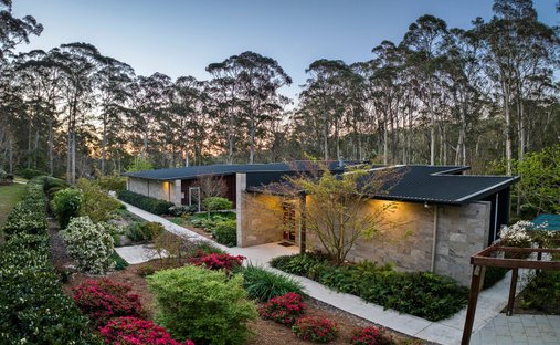 House in Glenquarry, New South Wales, Australia 1