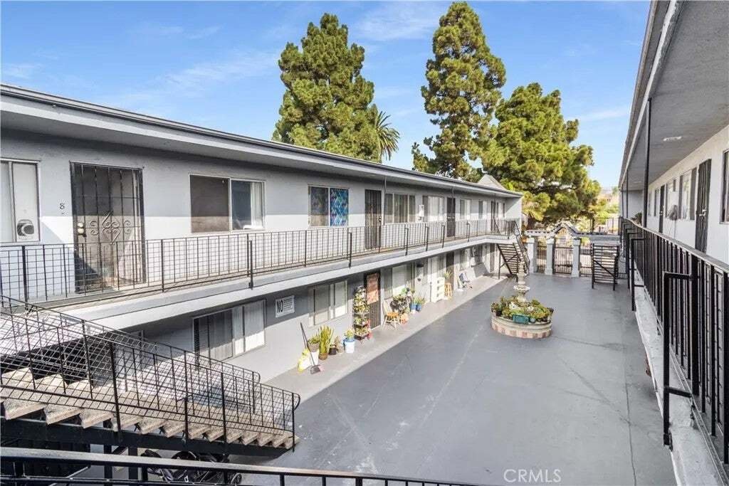 Andere in Long Beach, Kalifornien, Vereinigte Staaten 4 - 19104576