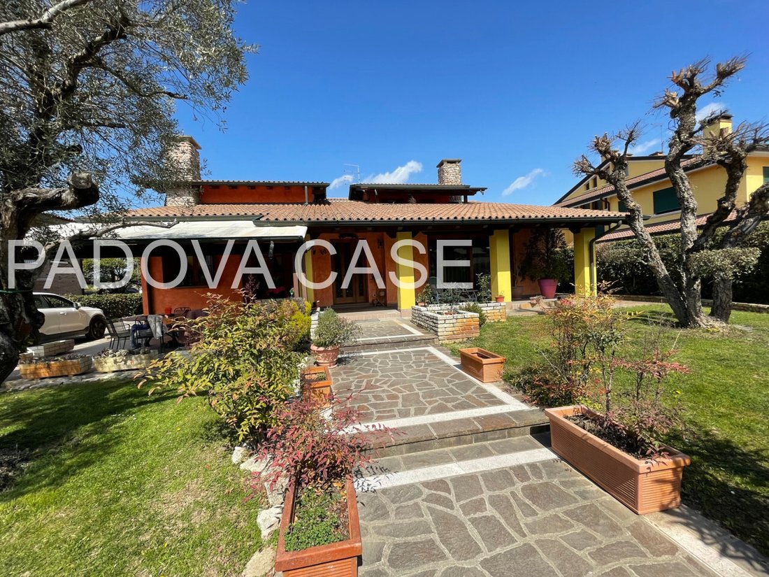 Villa en Vigonza, Véneto, Italia 1 - 19105626