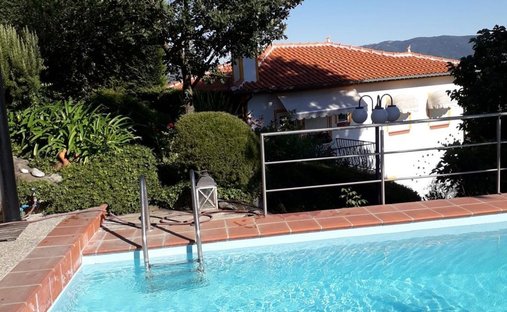 Villa à Santa Cruz/Trindade e Sanjurge, Vila Real, Portugal 1