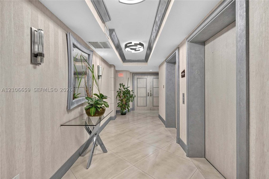 Condo in Golden Beach, Florida, United States 1 - 19103803