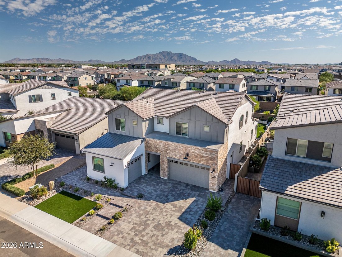 House in Gilbert, Arizona, United States 2 - 19105486