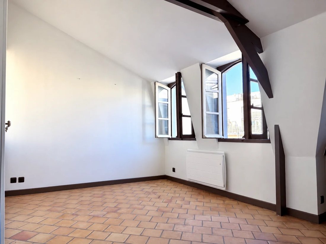 Apartment in Arts et Métiers, Paris 3e Arrondissement, Paris 1 - 19007552