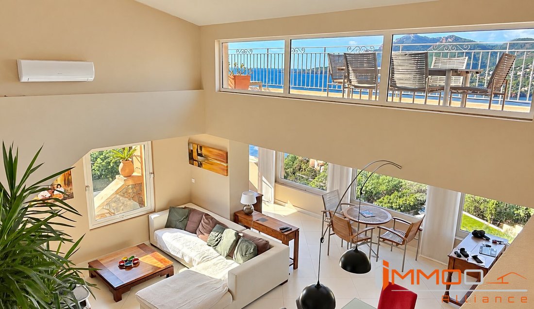 Wohnung in Théoule-sur-Mer, Provence-Alpes-Côte d'Azur, Frankreich 3 - 19106511
