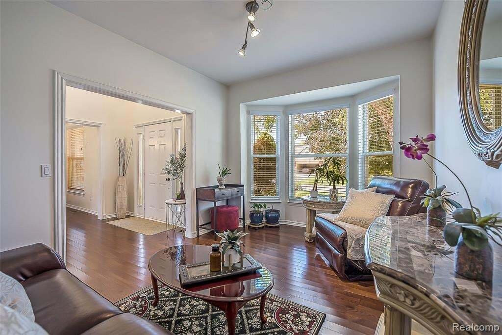 Casa a South Lyon, Michigan, Stati Uniti 5 - 19104392