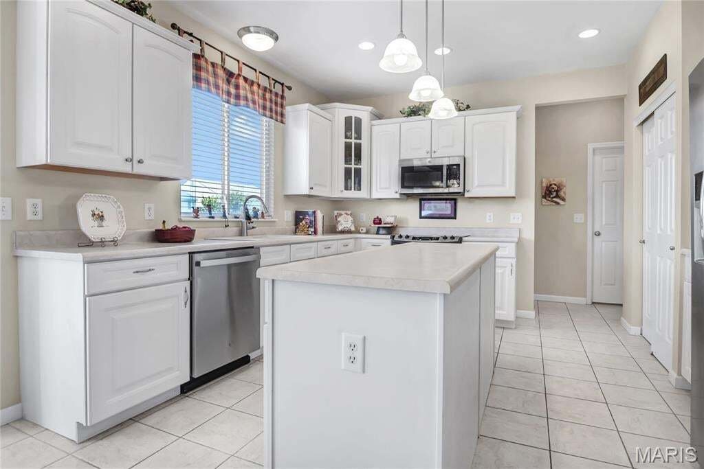 House in O'Fallon, Missouri, United States 2 - 19103725