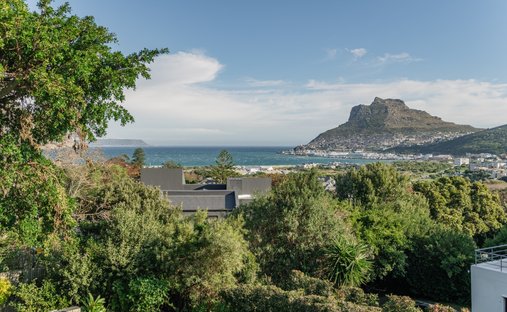 House in Berg-En-Dal, South Peninsula, Cape Town 1