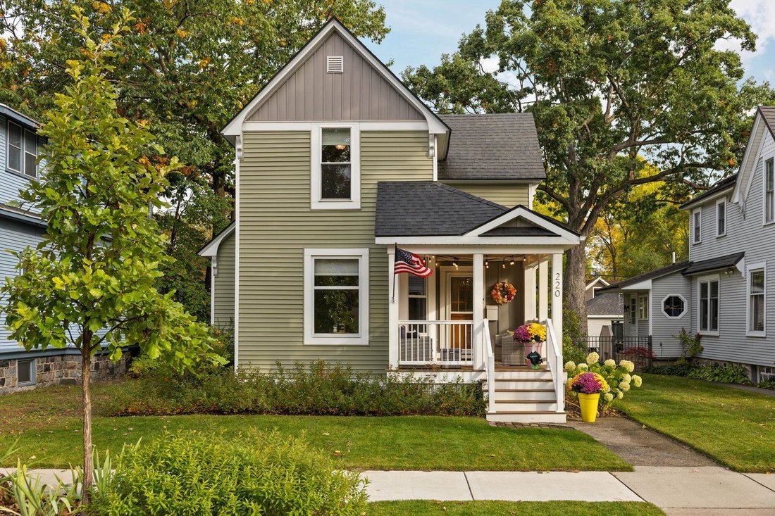 House in Garfield Township, Michigan, United States 1 - 19104390