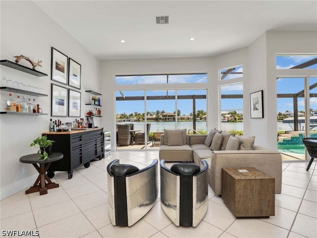 Haus in Marco Island, Florida, Vereinigte Staaten 3 - 19103827