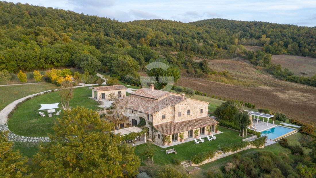Domaine à Sarteano, Toscane, Italie 1 - 19105067