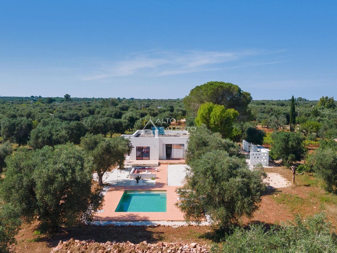 Villa in San Vito dei Normanni, Apulia, Italy 1 - 19104291