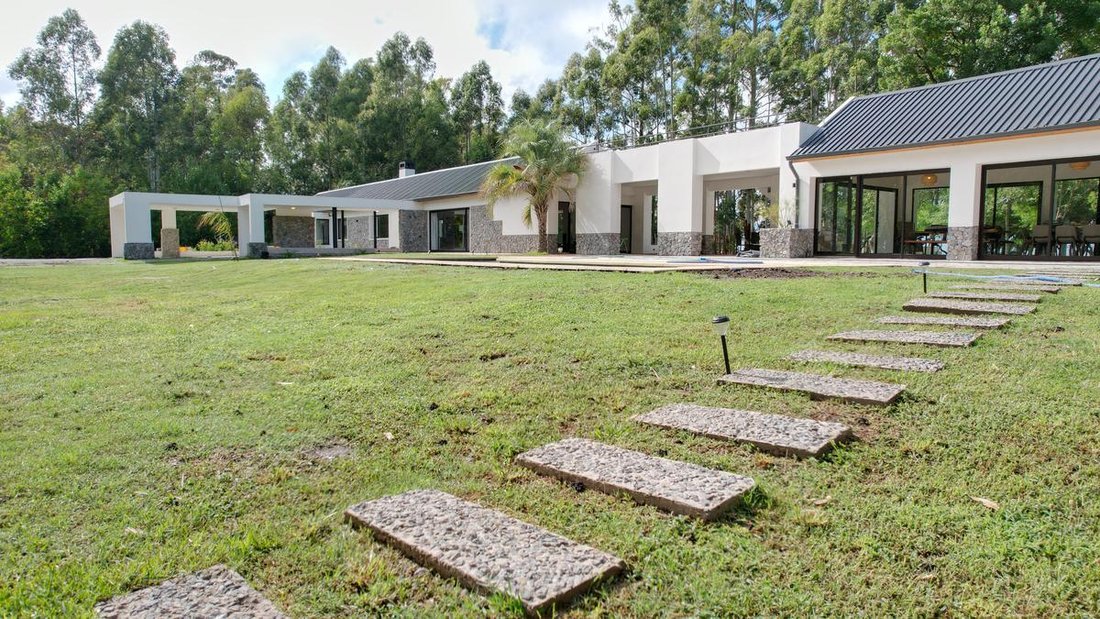 House in Colonia del Sacramento, Colonia Department, Uruguay 1 - 19103003