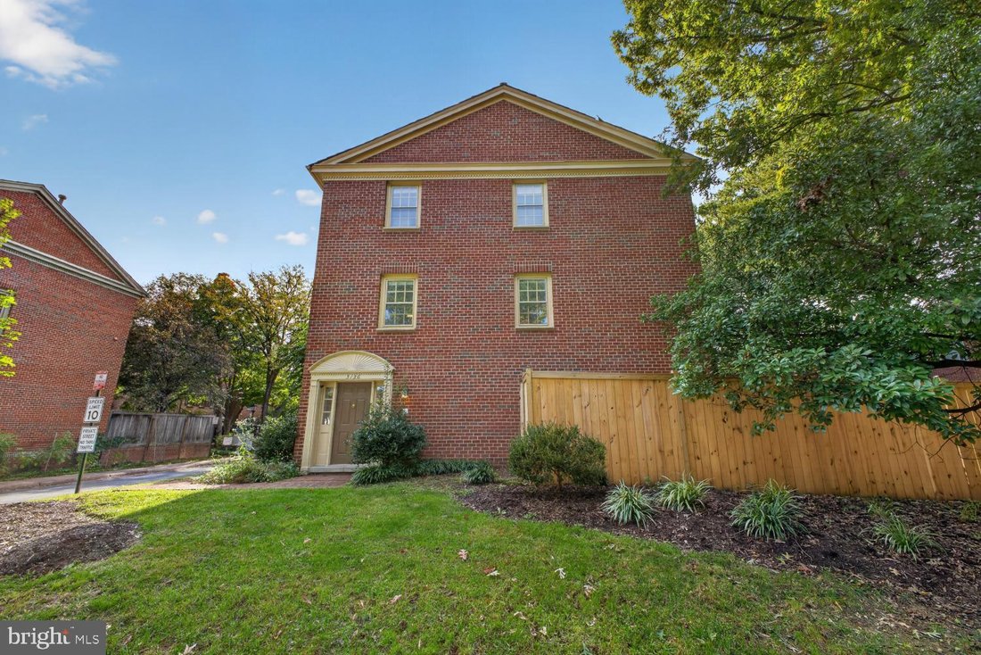 Townhouse in Alexandria, Virginia, United States 4 - 19106247