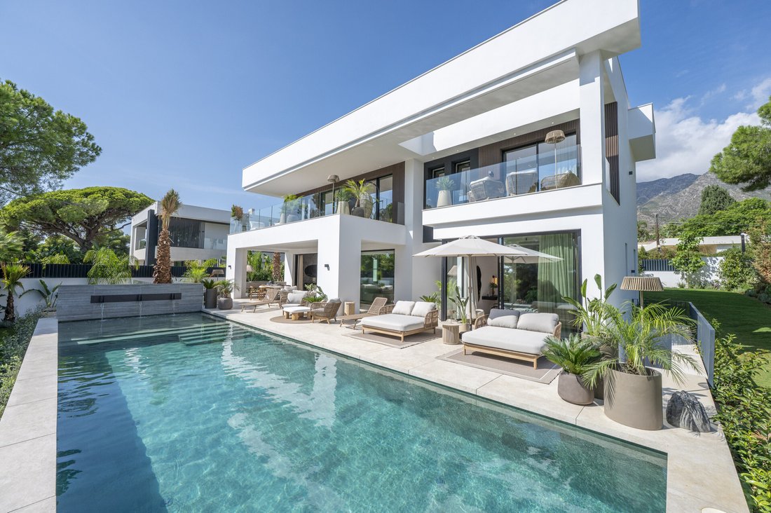 Villa in Marbella, Andalusien, Spanien 1 - 19103595