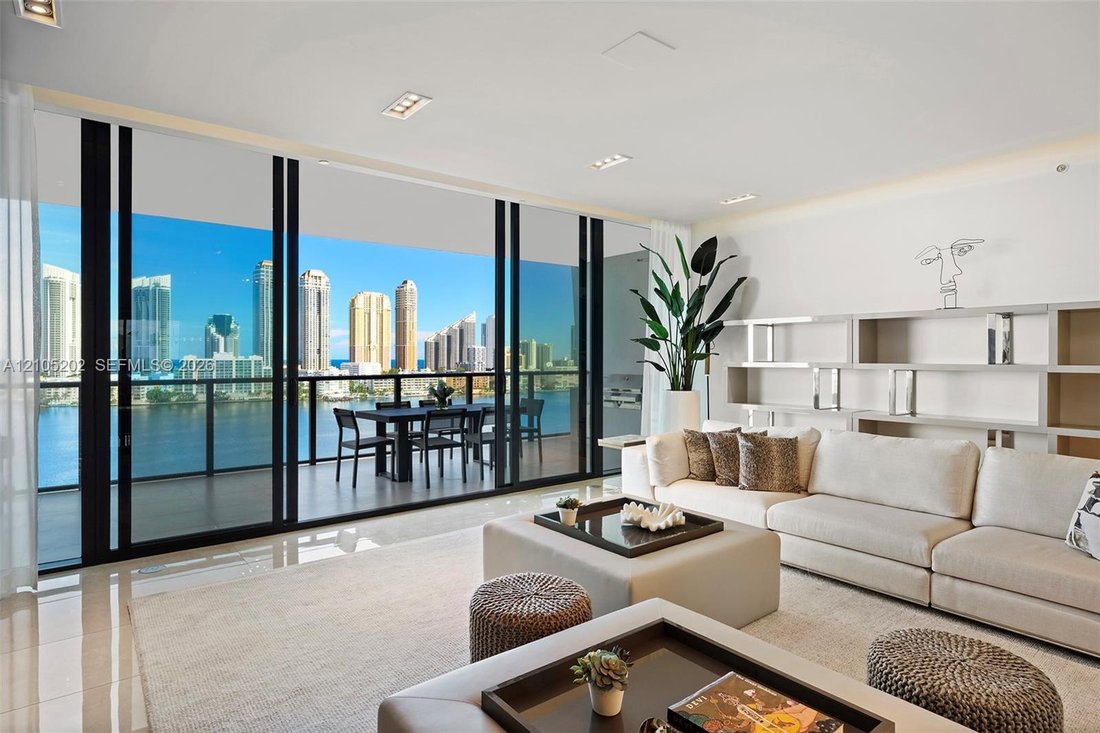 Condo in Golden Beach, Florida, United States 4 - 19105210
