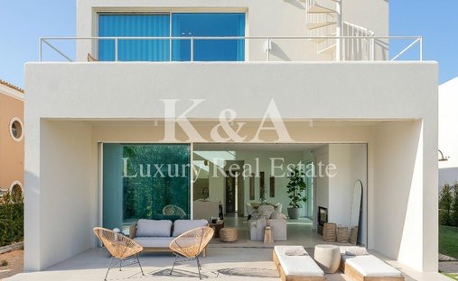 House in Santa Barbara de Nexe, Algarve, Portugal 1