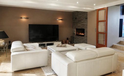 Casa a Saint-Sauveur-Villages, Normandia, Francia 1