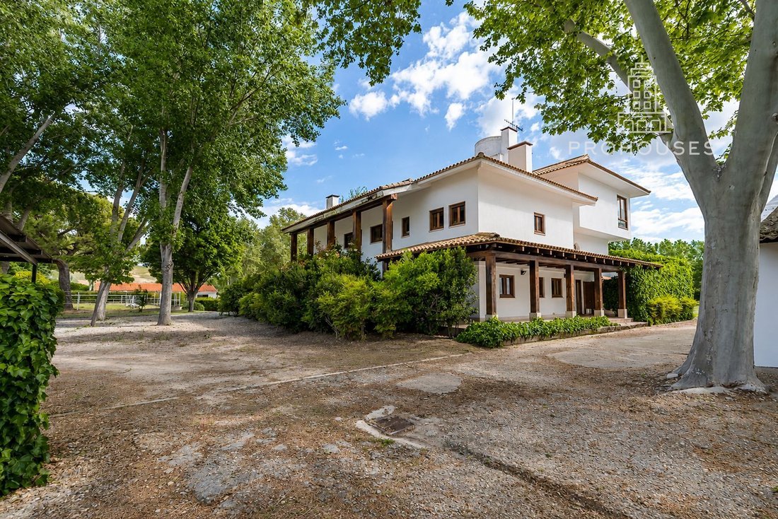 Anwesen in Aranjuez, Autonome Gemeinschaft Madrid, Spanien 1 - 19104577