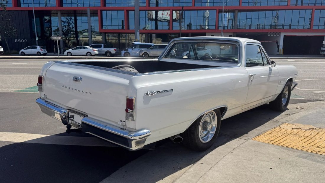 Pickup in Los Angeles, CA, United States 5 - 19105765