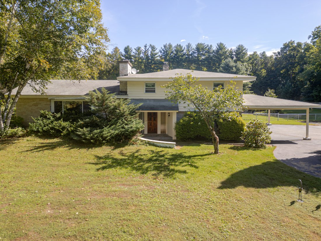 House in Great Barrington, Massachusetts, United States 1 - 19106066