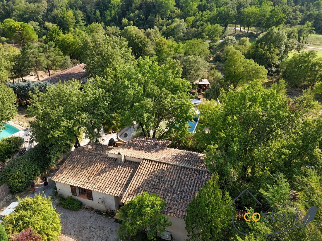 Maison à Tourrettes, Provence-Alpes-Côte d'Azur, France 3 - 19106548