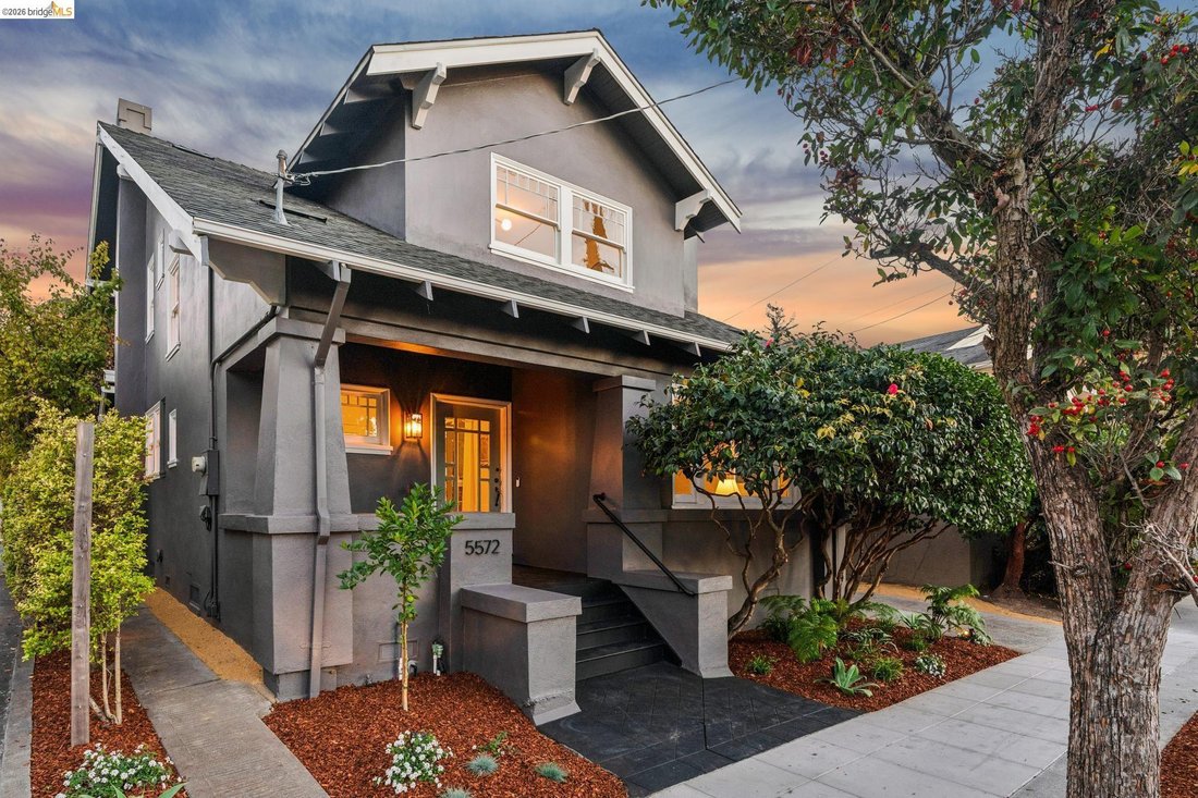House in Oakland, California, United States 1 - 19103843