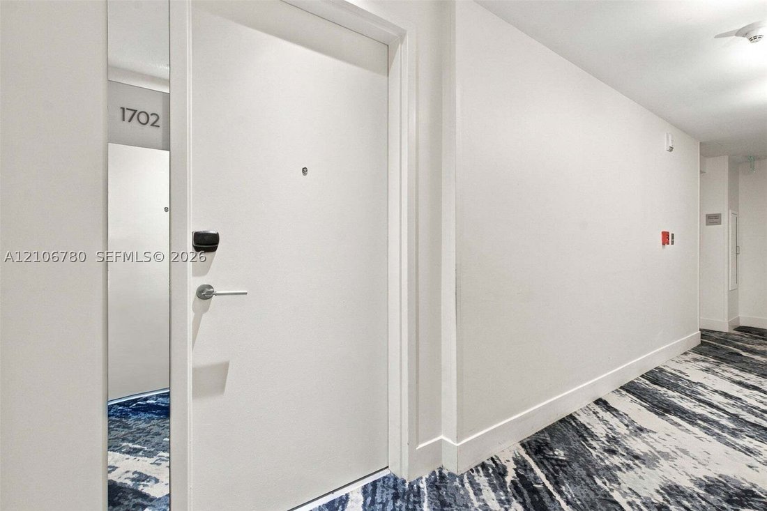 Condo in Fort Lauderdale, Florida, United States 2 - 19103790