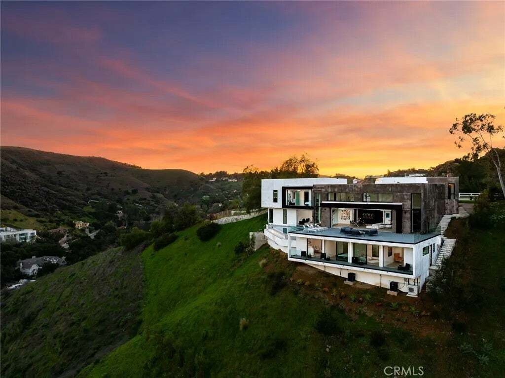 House in Bell Canyon, California, United States 1 - 19104603