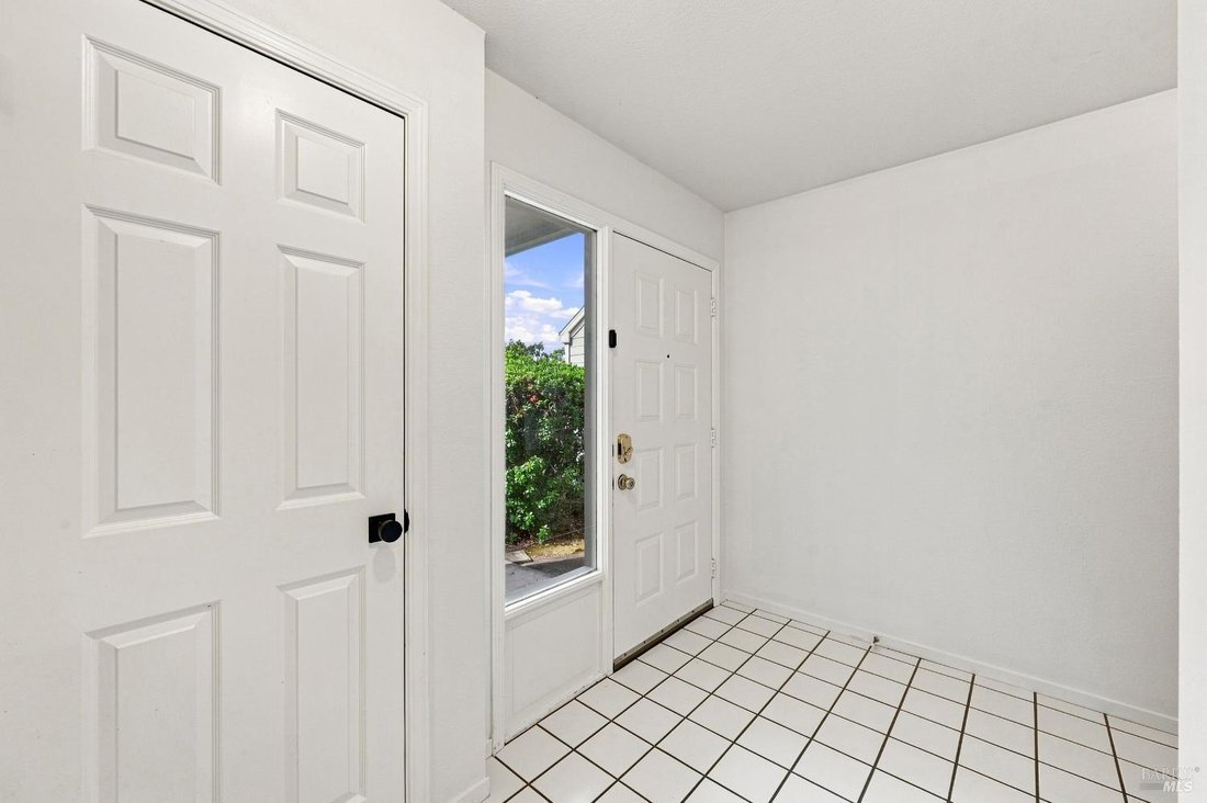 Townhouse in Santa Rosa, California, United States 4 - 19103145