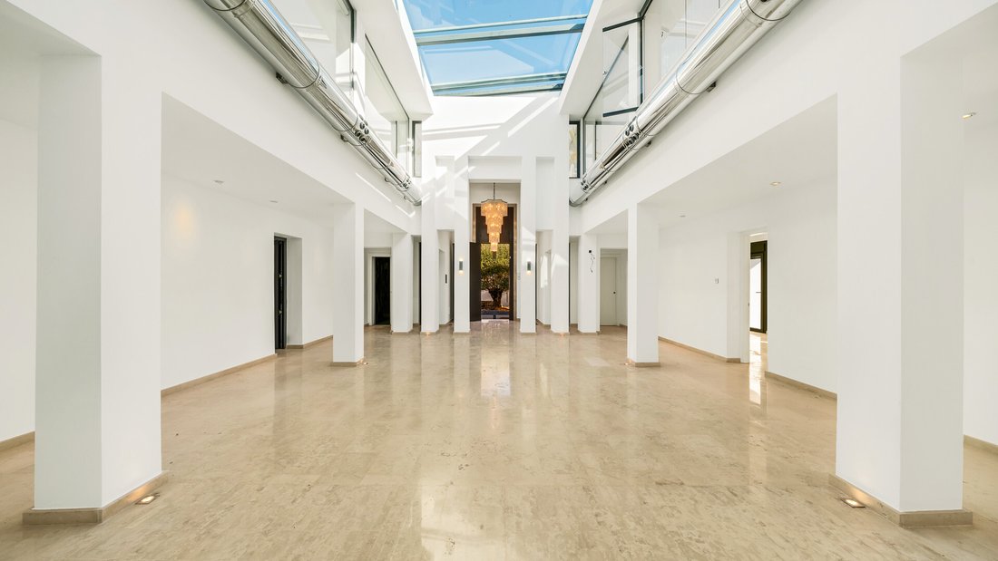 Villa in Golden Mile, Andalusia, Spain 5 - 19103660