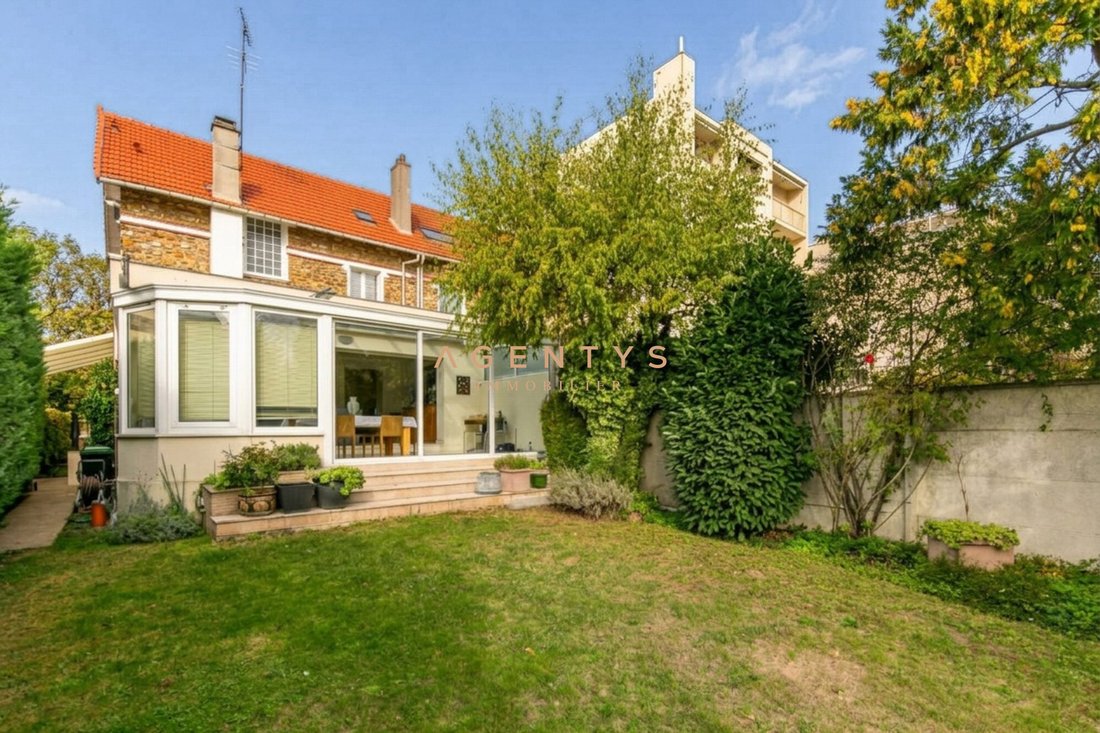 Casa a Adamville, Saint-Maur-des-Fossés, Francia 2 - 19106543