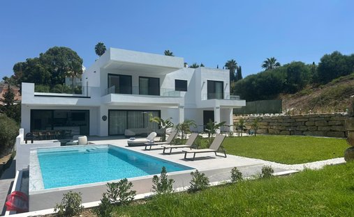 Villa in Sotogrande, San Roque, Andalusien 1